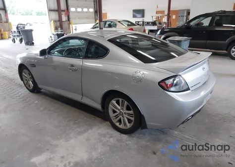 2008 Hyundai Tiburon Gs z USA, uszkodzony, nr VIN KMHHM66DX8U296083